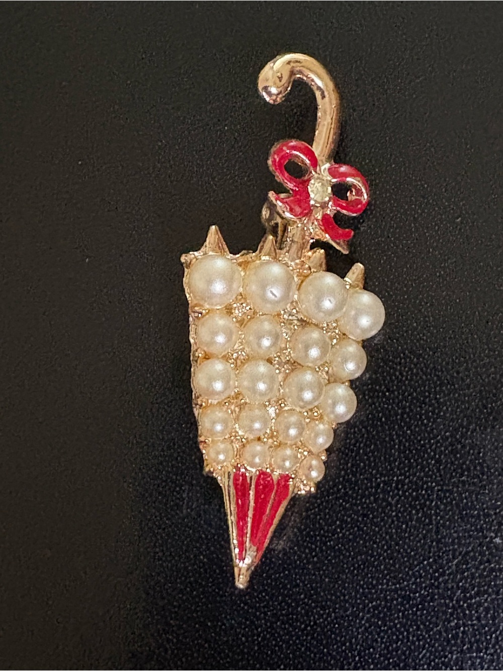 Vintage Gold Tone Faux Pearl Red Enamel Umbrella Brooch Fashion Jewelry